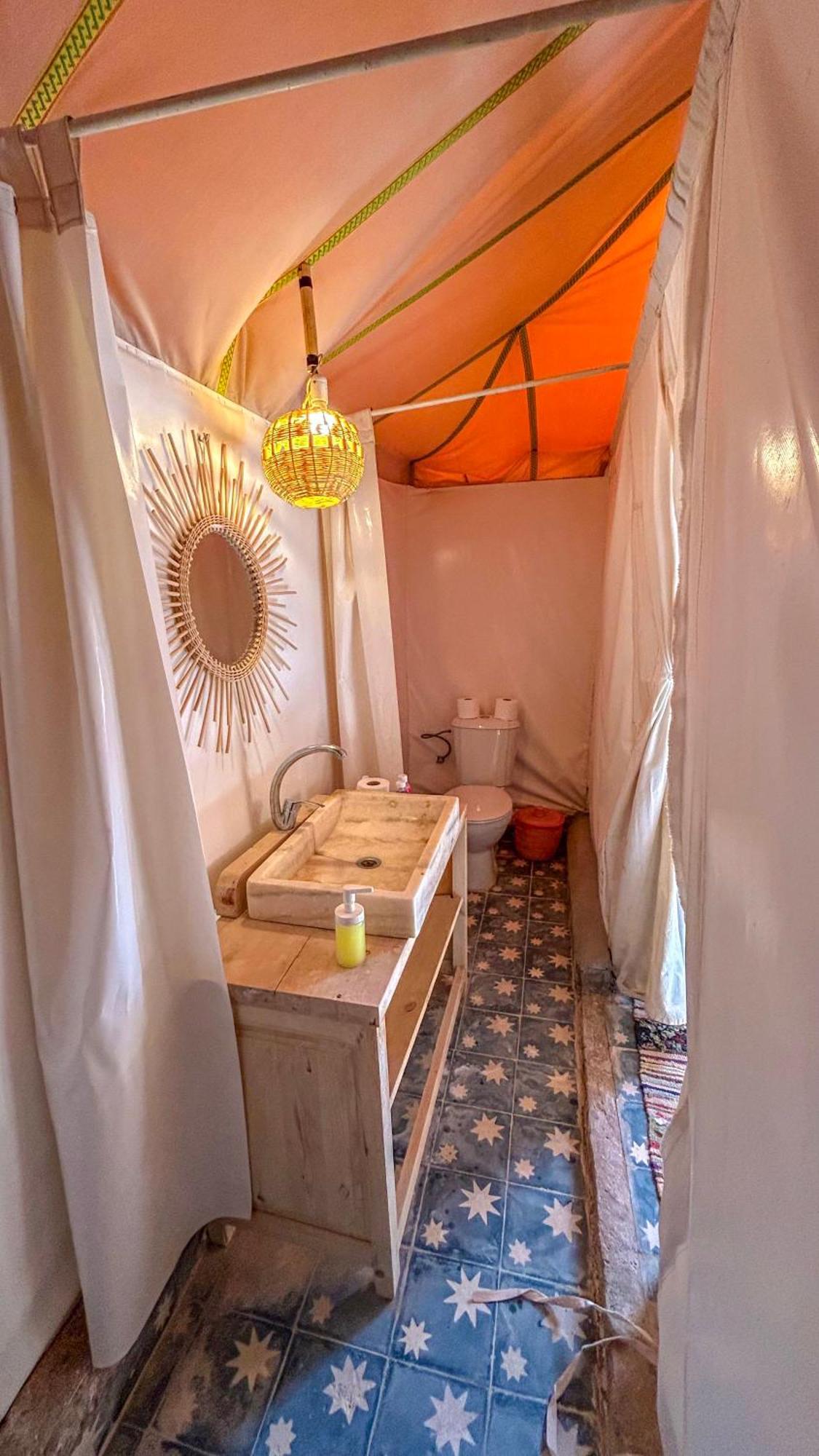 Jardin Kotori Luxury Camp Hotel เมอร์ซูกา ภายนอก รูปภาพ